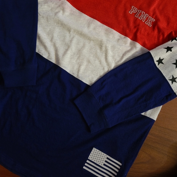 VS PINK Medium 4th of july crew - Picture 2 of 3